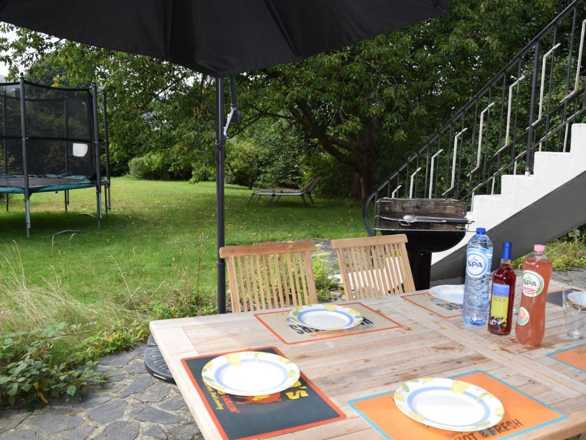 A Villa Perfectly Situated In Spa Between The Town Centre And The Forest Екстер'єр фото